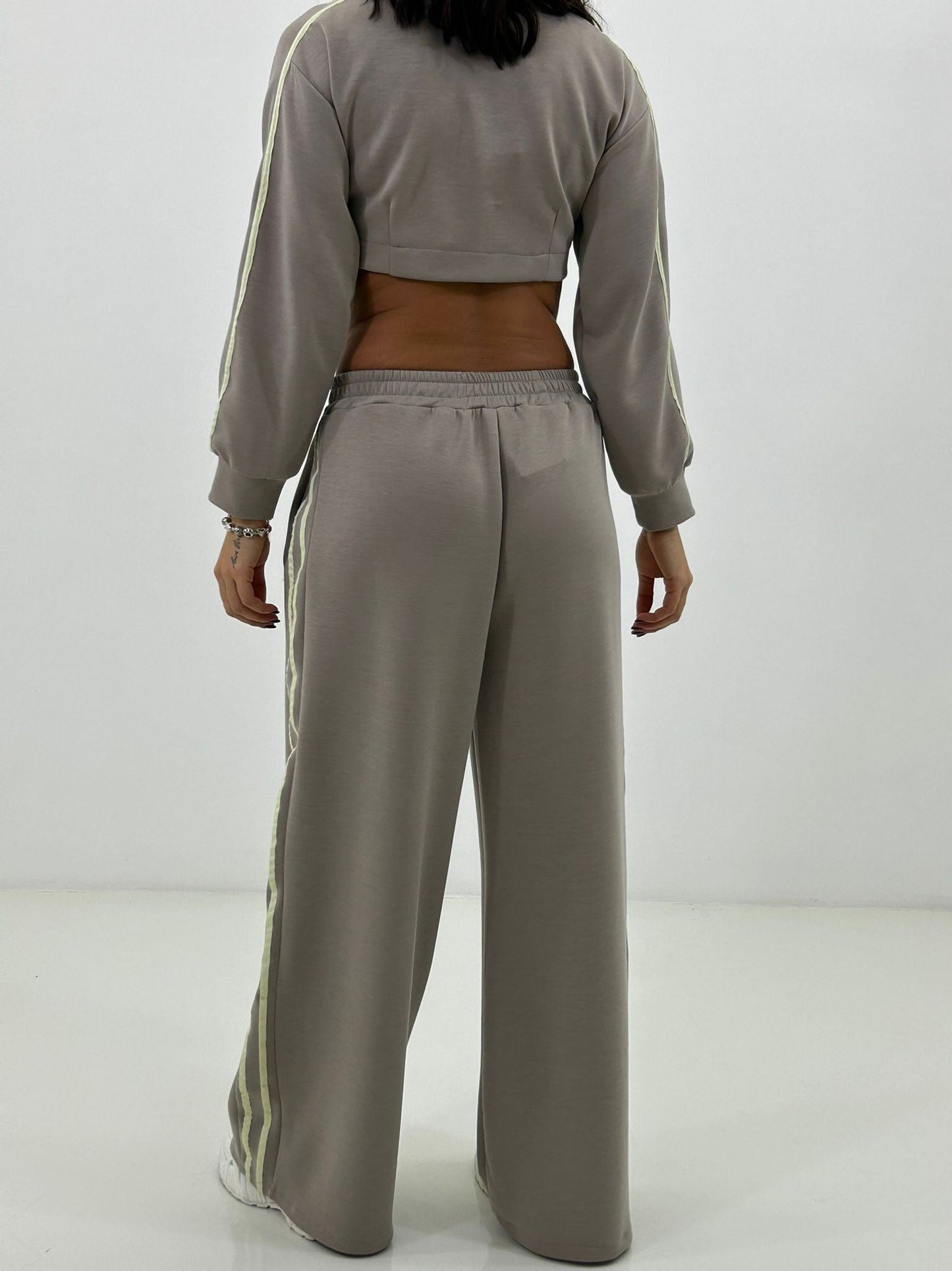 COORD-SET ACTIVE STRIPE NEW P/E26