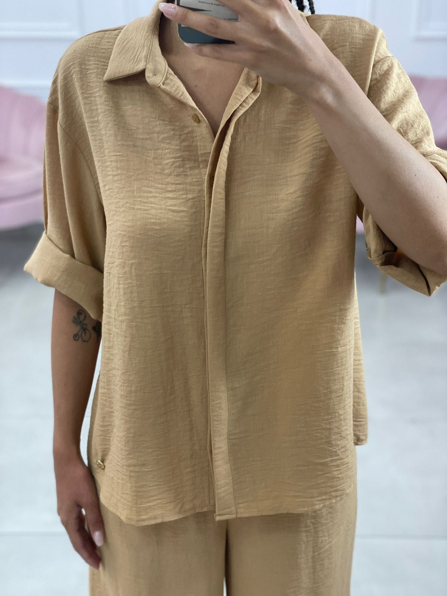 Camisa Premium con Botones Ocultos