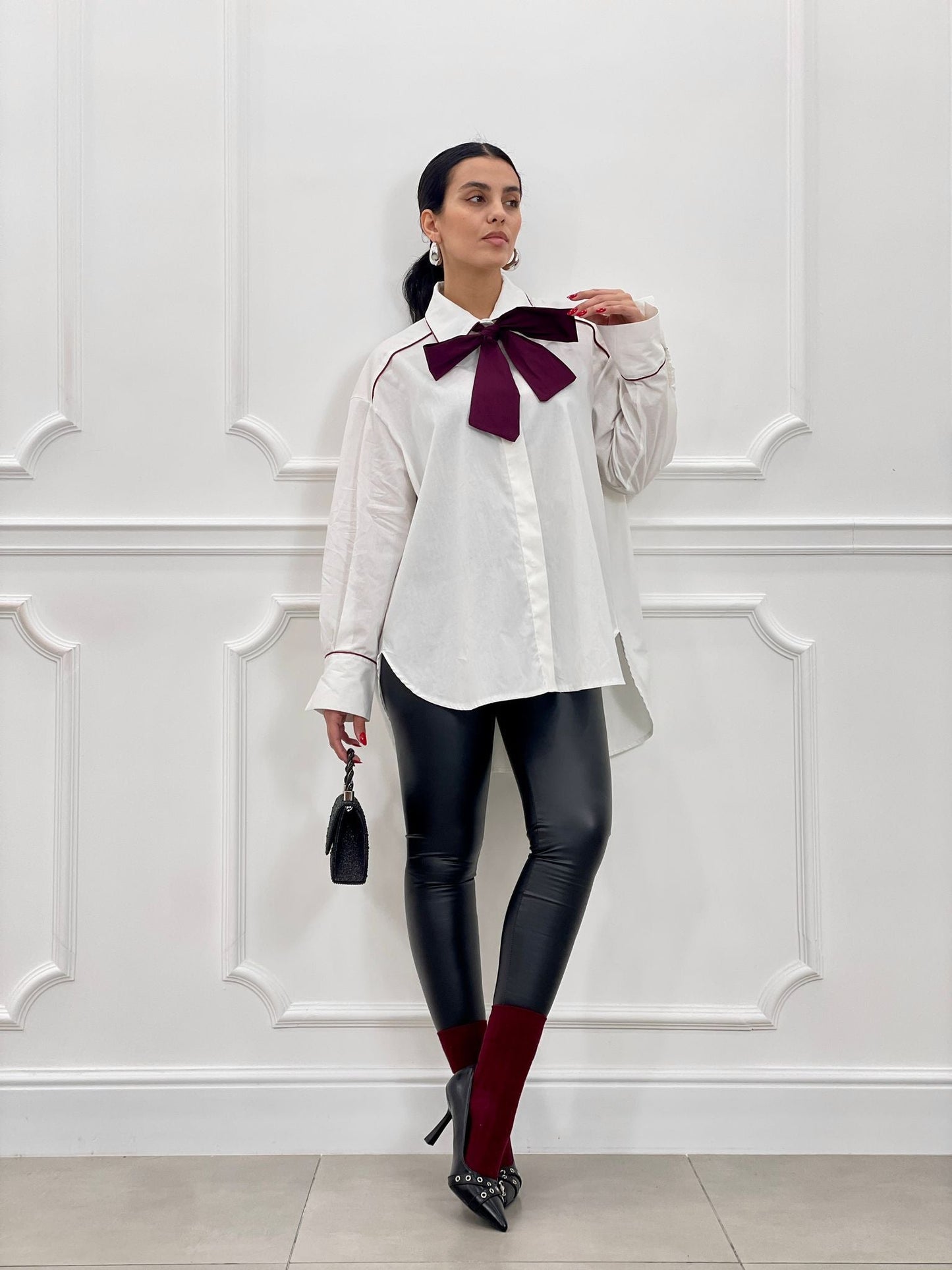 Camisa con Lazo en Contraste | Colección Otoño
