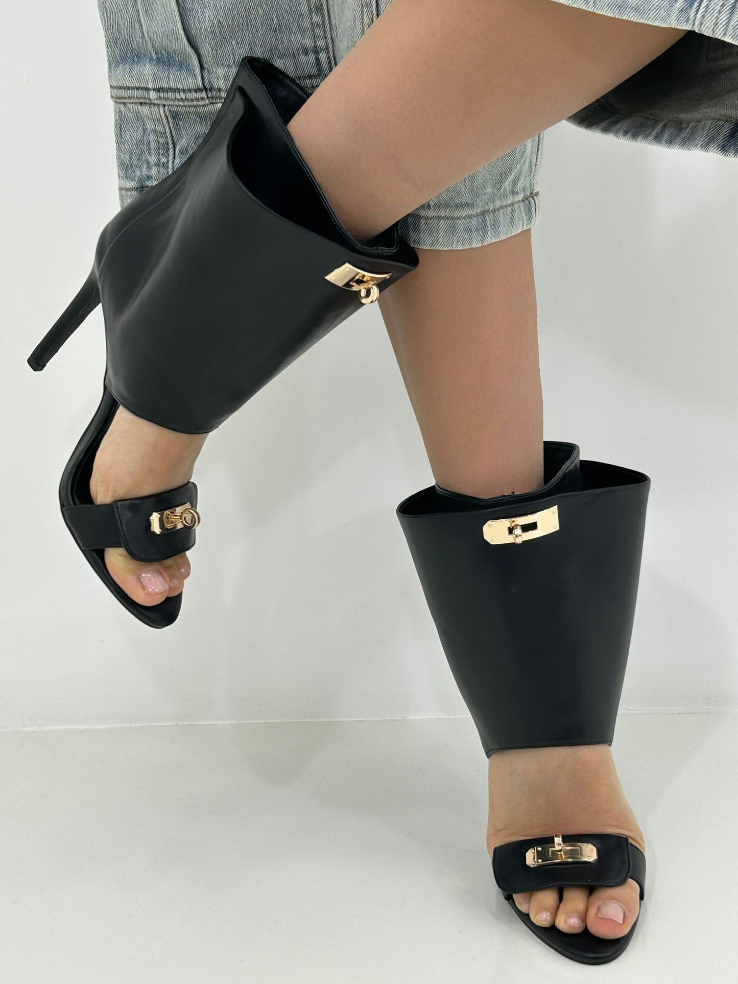 SANDALO GLOW STEP NEW P/E26