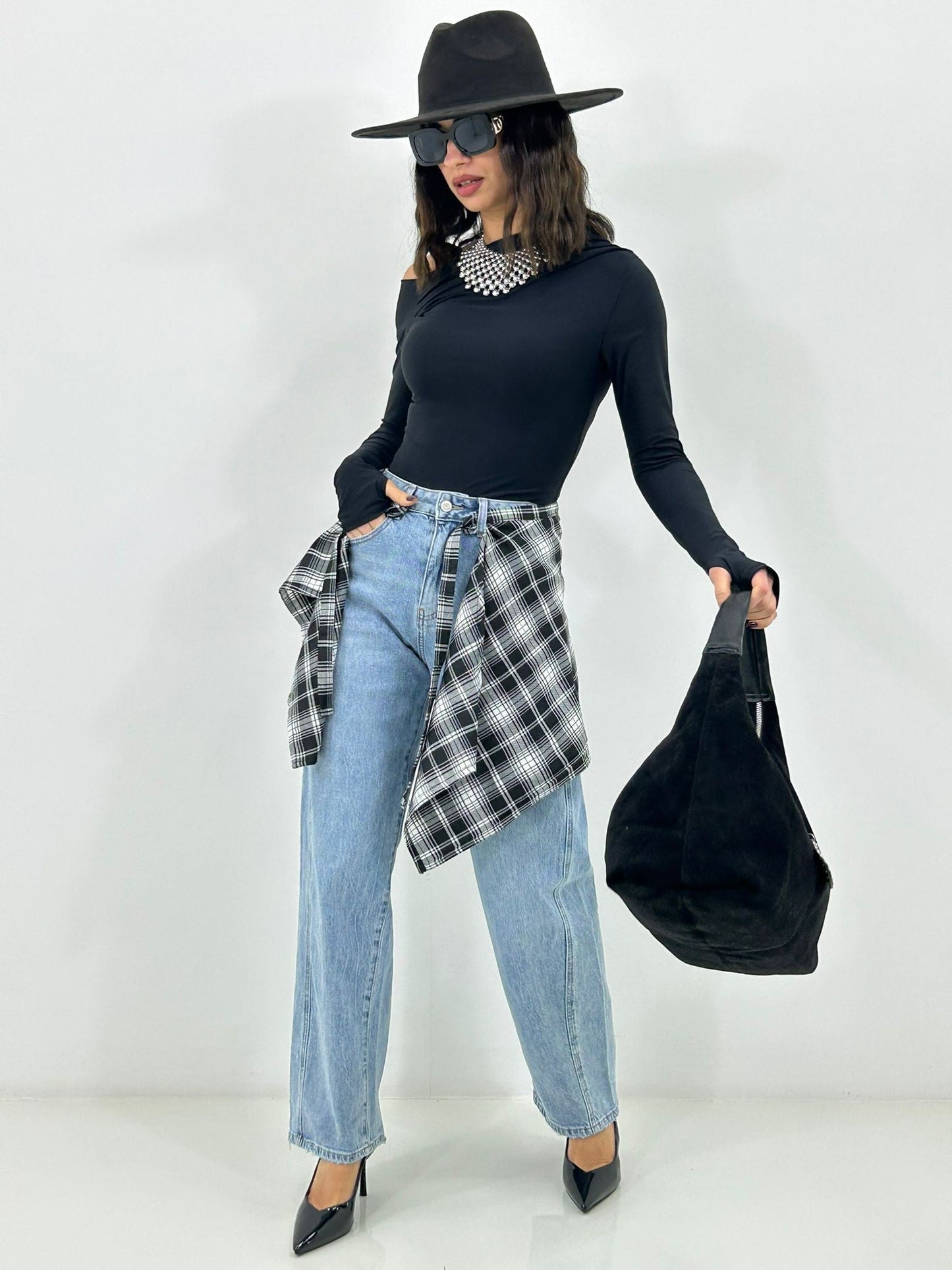 JEANS CASUAL CON FOULARD NEW P/E26