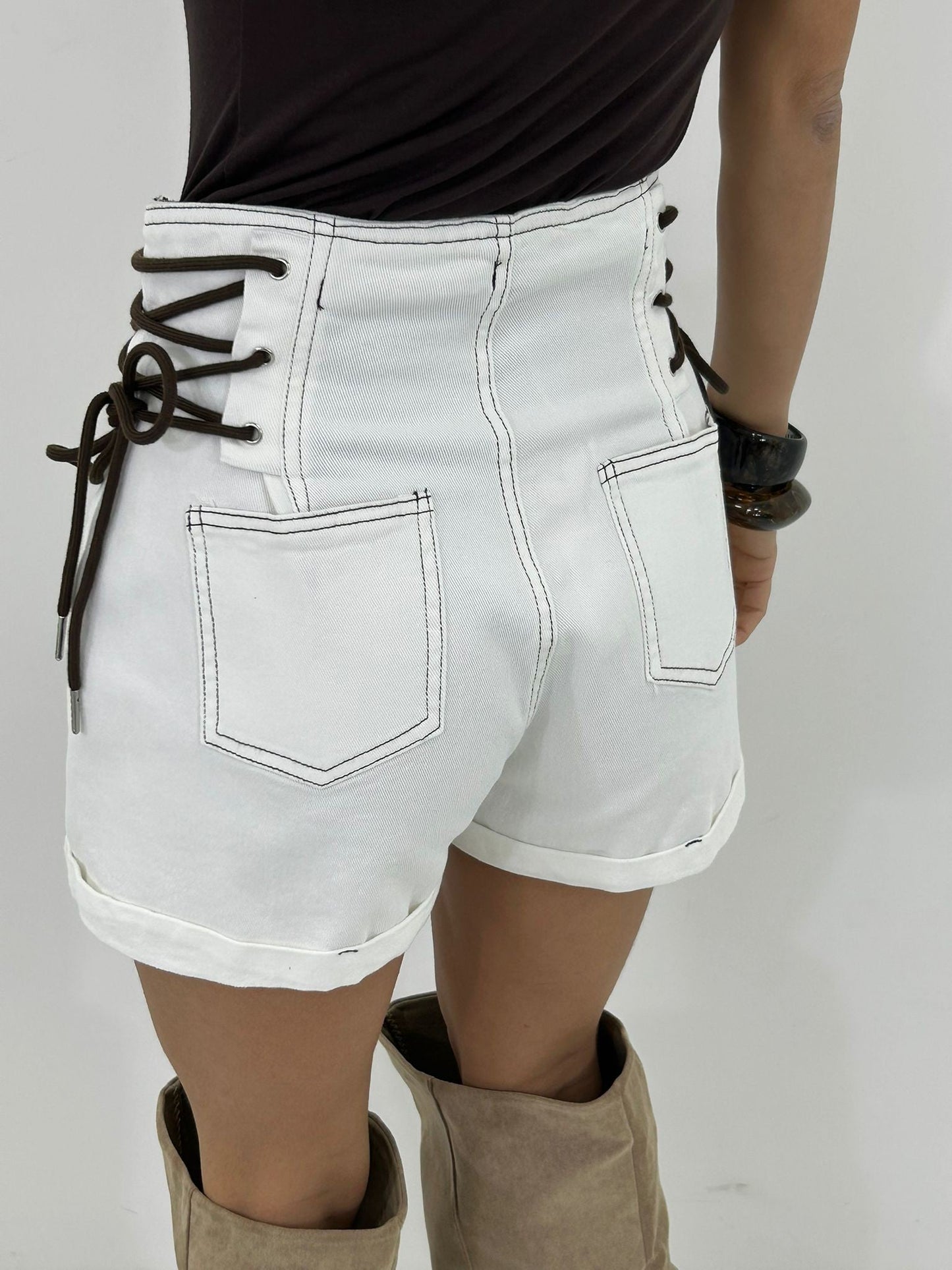 SHORTS WILD SAND NEW P/E26