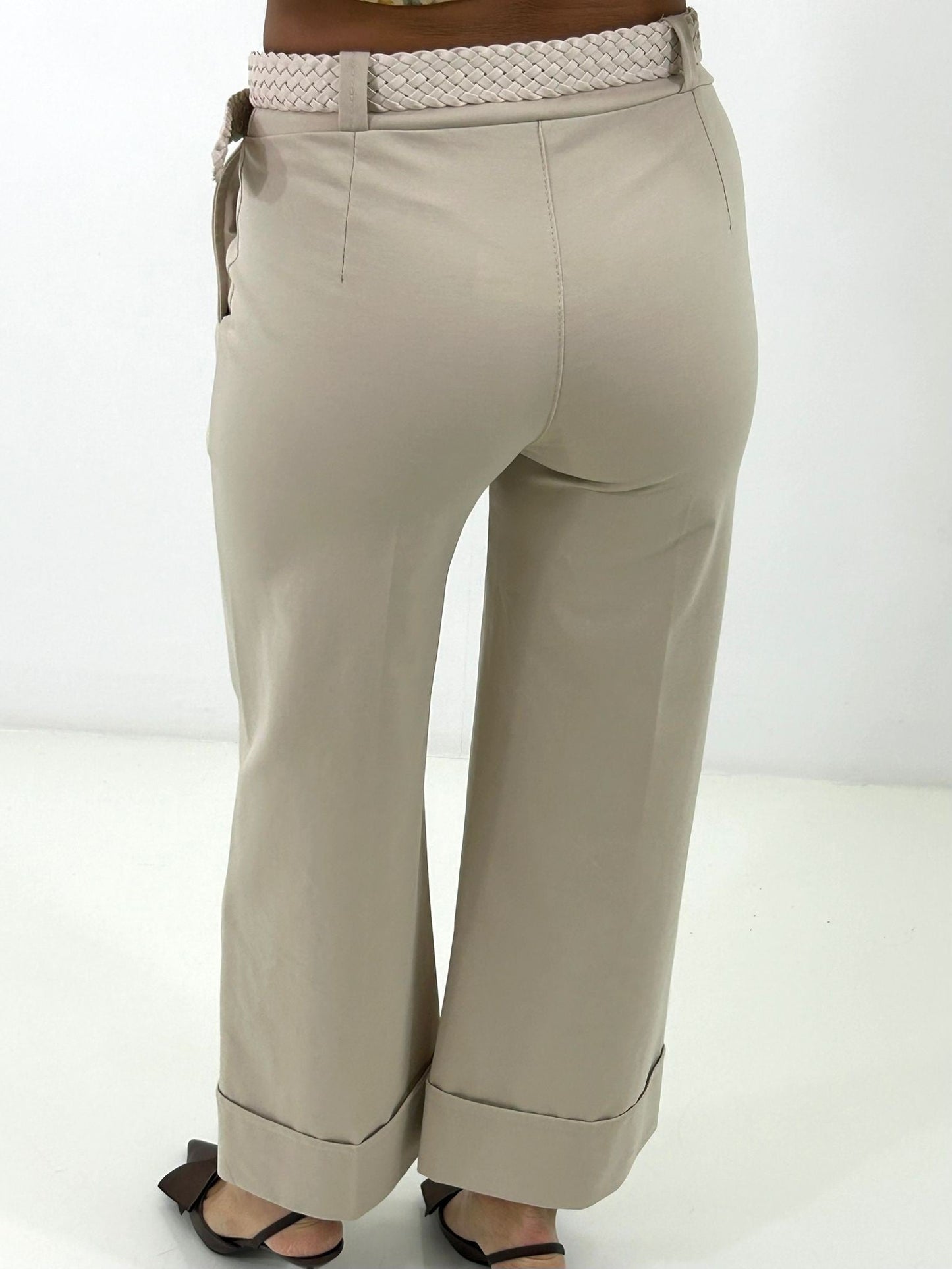 Pantalón Trendy con Vuelta, Cinturón y Bolsillos