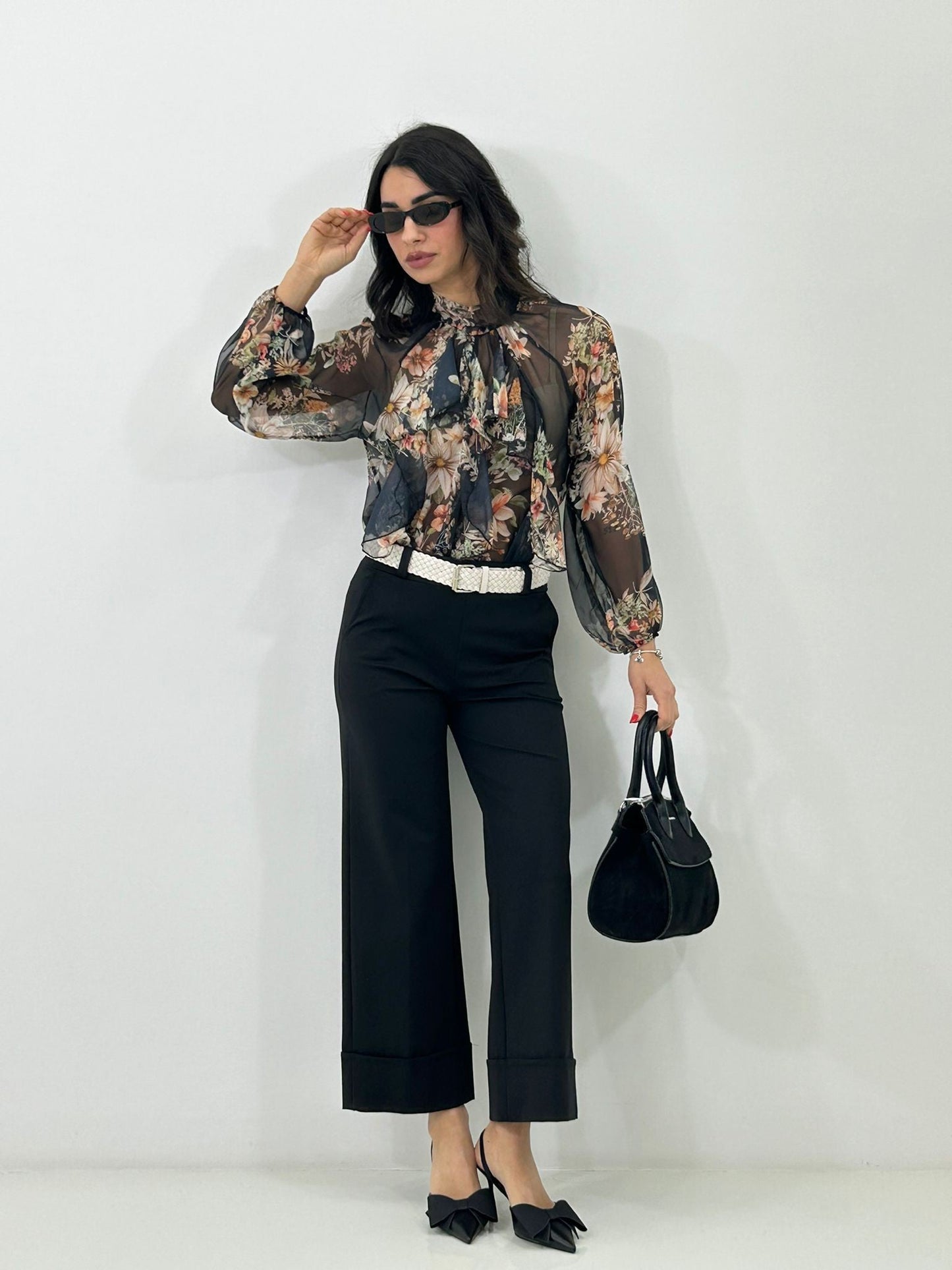 Pantalón Trendy con Vuelta, Cinturón y Bolsillos
