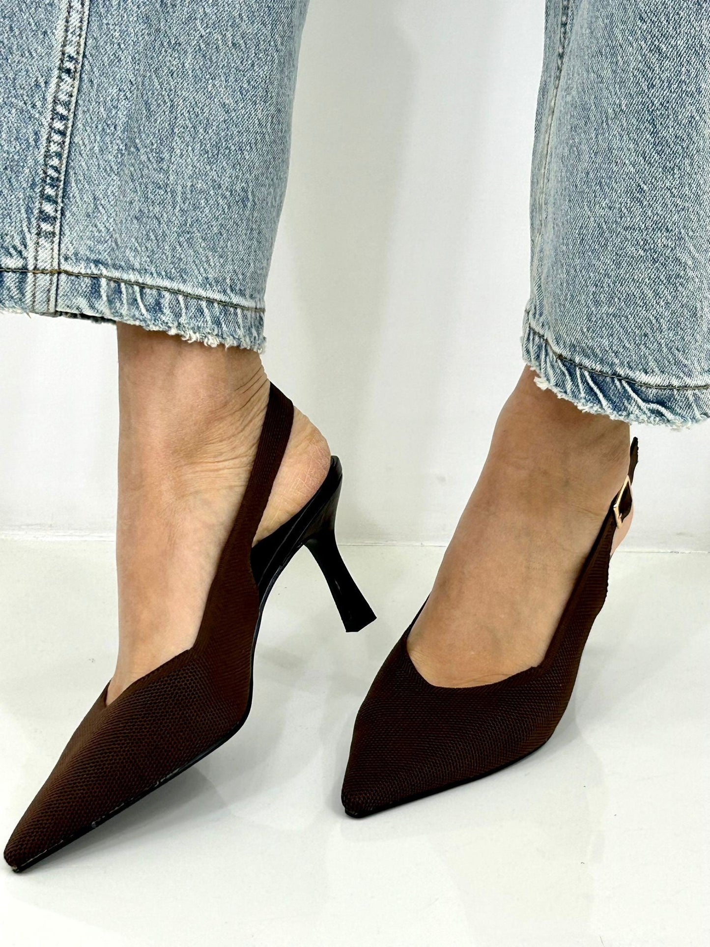 DECOLLETE BON TON NEW P/E26