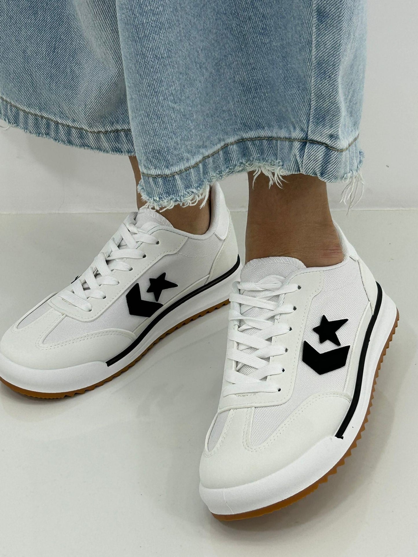 SNEAKERS STAR CHIC NEW P/E26