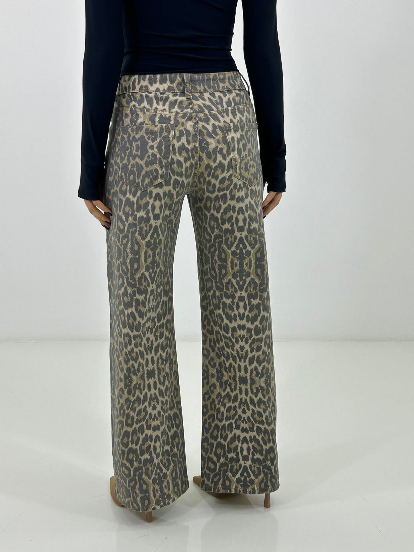 JEANS LEOPARD  NEW P/E26
