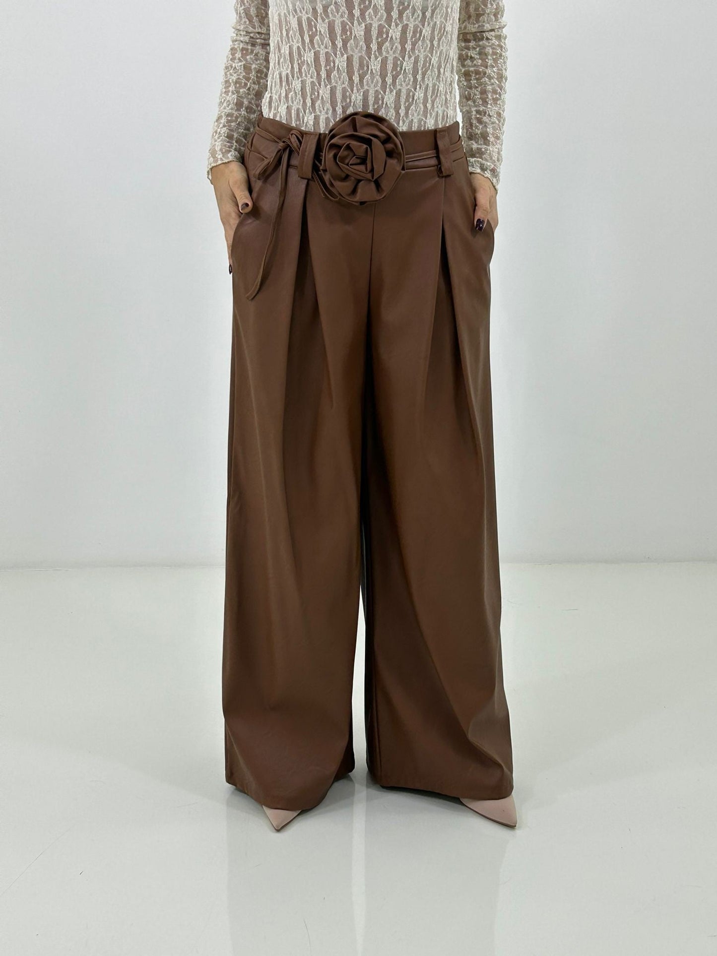 PANTALONE FLOWER BELT NEW P/E26