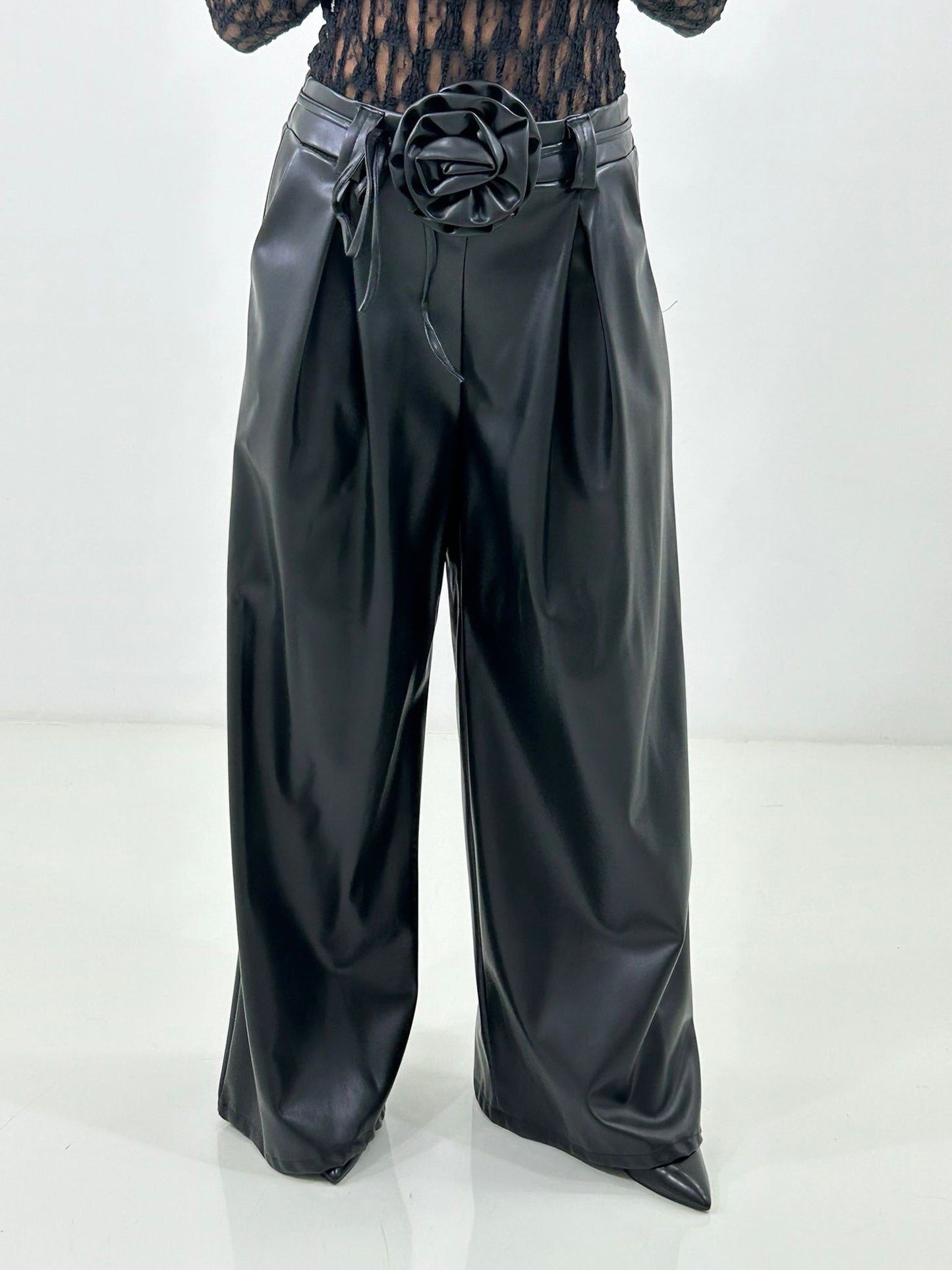 PANTALONE FLOWER BELT NEW P/E26
